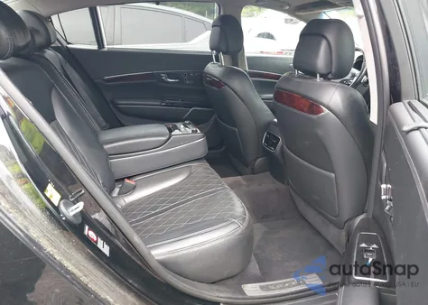 2016 Kia K900 Luxury 5.0L из США, поврежденный, VIN KNALW4D44G6028663